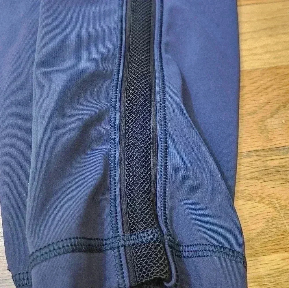 Lululemon Second Chance Leggings With Side Leg Mesh Size 6
